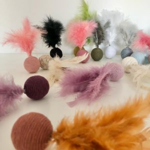 The Furmidable Featherball ♡ - Afbeelding 2